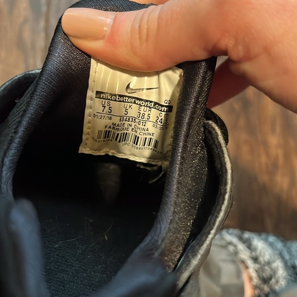 Nike Air Huarache SIZE 7.5 - Picture 7 of 7